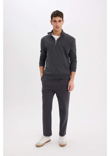 Comfort Regular Fit Rahat Kalıp Fermuarlı Dik Yaka Basic Düz Sweatshirt X7405AZ25SP