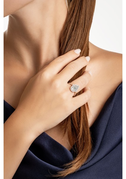 Fatma Ana Eli 18 Ayar Beyaz Altın Kaplama Gümüş Yüzük fiyatları