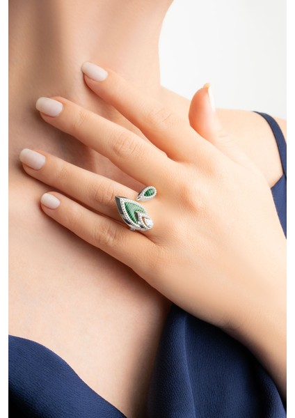 Serenity 18 Ayar Beyaz Altın Kaplama Gümüş Malahit Tasarım Yüzük modelleri