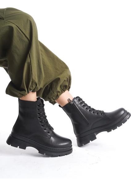 Kadın Günlük Kısa Bot Kalın Taban Bağcıklı Tam Kalıp Rahat Taban Kadın Bot fiyatları