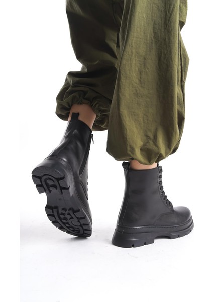 Kadın Günlük Kısa Bot Kalın Taban Bağcıklı Tam Kalıp Rahat Taban Kadın Bot modelleri