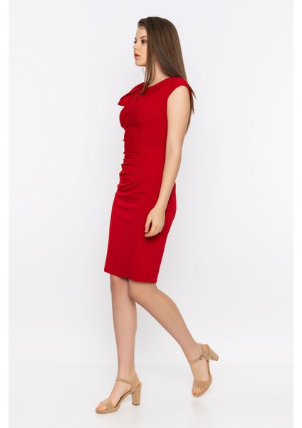 Omzu Kurdeleli Drape Detaylı Elbise indirimleri