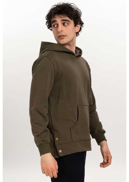 Çıt Çıt Detaylı Kapüşonlu Erkek Sweatshirt