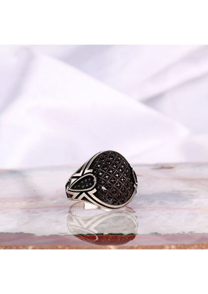 925 Ayar Gümüş Oval Model Mikro Taşlı Erkek Yüzük modelleri