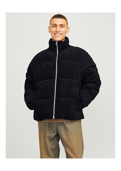 Jack Jones Erkek Rüzgar Geçirmez Siyah Kadife Puffer Mont 12260464S fiyatları