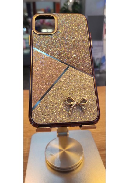 Iphone 12 / 12 Pro Uyumlu Taşlı Kurdele Figürlü Karbon Kılıf Darbe Korumalı Kapak