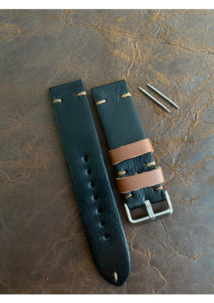 El Dikişi Parlak Siyah Gerçek Deri Saat Kordonu. Hakiki Deri. 18,20,22,24,26MM. Sipariş Üzerine Üretilir.