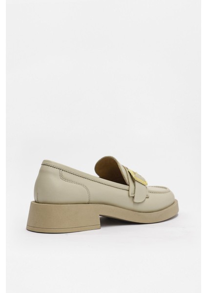 Neva Bej Deri Altın Tokalı Kadın Loafer fırsatları