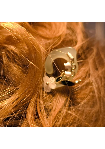 Zarafeti Tamamlayan Geleneksel Çin Tarzı Çiçekli Yeşil Renkli Şık Saç Iğneleri / Tokaları - Her Anınıza Şıklık Katın! modelleri