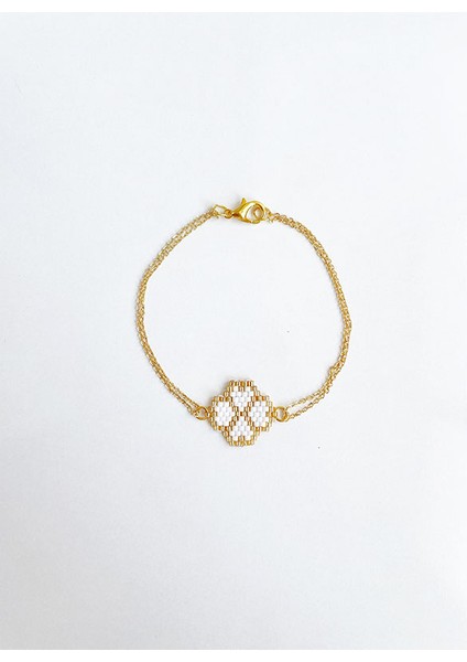 Beyaz Yonca Miyuki Charm Bileklik