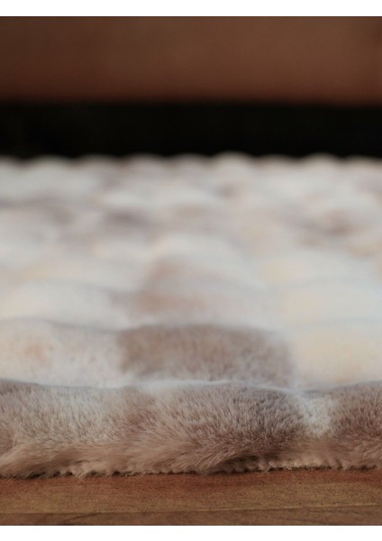 Rex Tavşanı Bubble Post Yuvarlak Halı Multi Bej (140 x 140 Cm) modelleri