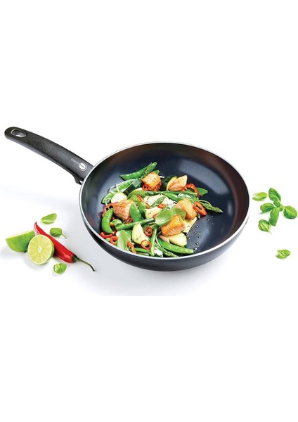 CW002215-002 Cambridge 28 cm Wok Tava