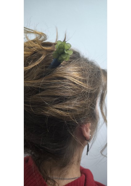 Zarafeti Tamamlayan Geleneksel Çin Tarzı Çiçekli, Sandal Ağacından Siyah Bozalı Şık Saç Iğneleri / Tokaları - Her Anınıza Şıklık Katın! fırsatları