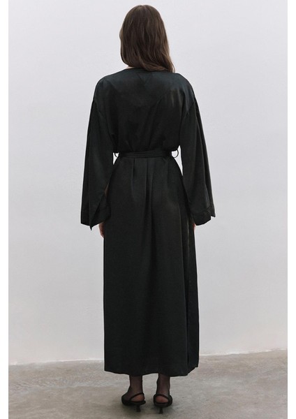 Frank Grogren Detaylı Siyah Saten Sabahlık / Kimono fırsatları
