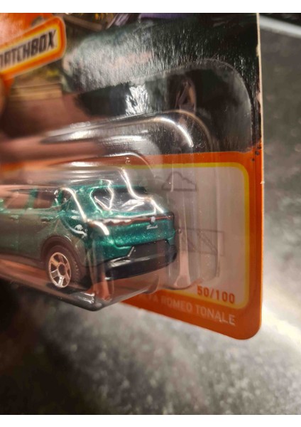 1/64 Alfa Romeo Tonale 2023 modelleri