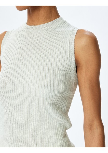 Bisiklet Yaka Kolsuz Metalik Iplik Detaylı Triko Atlet indirimleri