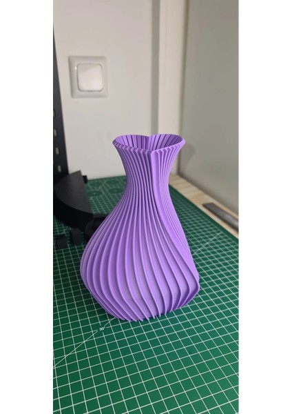 Spiral Tasarımlı 3D Baskı Vazo