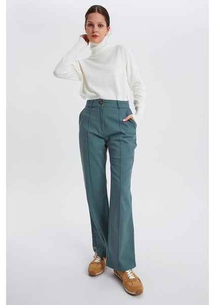 Pastel Yeşili-Çımalı Rahat Boru Paça Pantolon