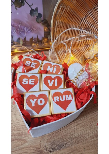 Kalpli Çikolata Kutusu Sevgiliye Hediye Özel Günler Doğum Günü Sevgililer Günü Yılbaşı fiyatları