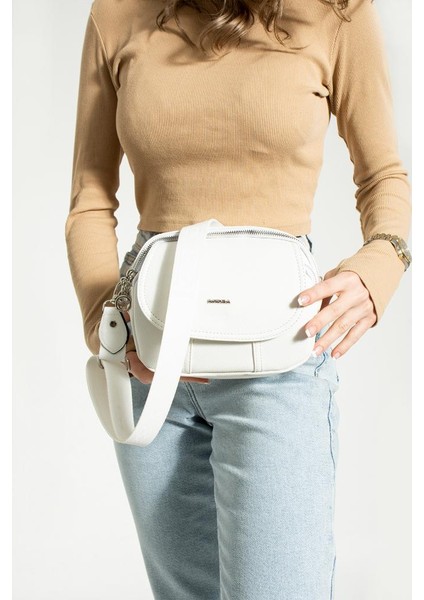 Kadın Postacı Çanta 24*19 cm Suni Deri Çapraz Askılı Omuz Çantası Mega Çanta Kapaklı Model modelleri