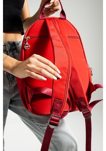 Saten Kumaş Kadın Sırt Çantası 38*28 cm Yağmur Itici Kumaş Mega Bag Günlük Kullanıma Uygun fiyatları