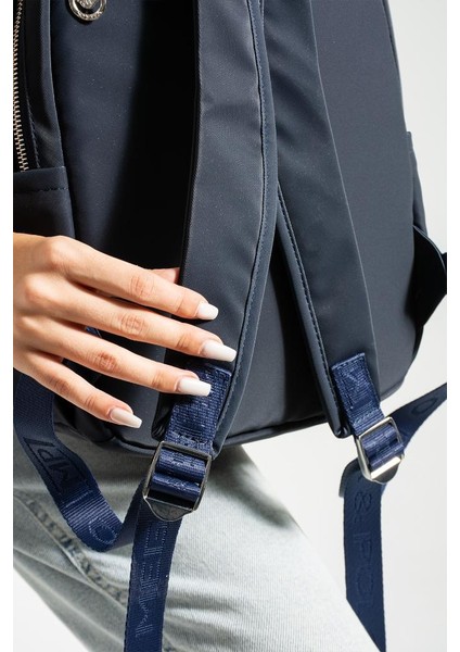 Saten Kumaş Kadın Sırt Çantası 38*28 cm Yağmur Itici Kumaş Mega Bag Günlük Kullanıma Uygun fiyatları