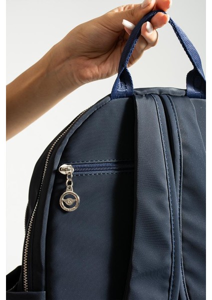 Saten Kumaş Kadın Sırt Çantası 38*28 cm Yağmur Itici Kumaş Mega Bag Günlük Kullanıma Uygun fırsatları