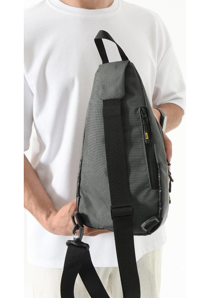 Body Bag Çanta Erkek Göğüs Sırt Çantası Fonksiyonel Kullanım Badybag 27*15 cm Paraşüt Kumaş modelleri