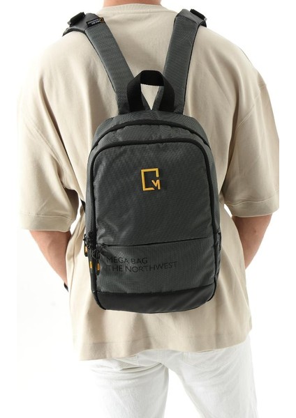 Erkek Sırt Çantası 30*17 cm Sırt Çantası Fonksiyonel Kullanım Günlük Kullanıma Uygun Paraşüt Kumaş