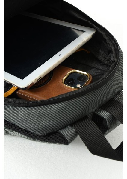 Erkek Sırt Çantası 30*17 cm Sırt Çantası Fonksiyonel Kullanım Günlük Kullanıma Uygun Paraşüt Kumaş fırsatları