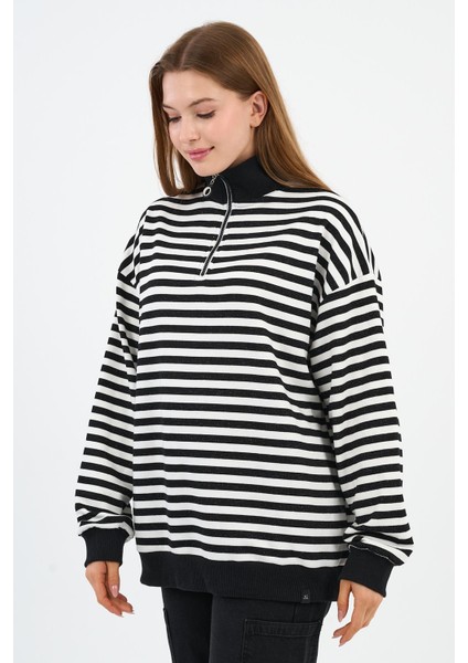 Dik Yaka Fermuarlı Sweatshırt (UNX00247WN) modelleri