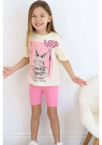 Kız Çocuk Üzeri Digital Yazı ve Tavşan Baskılı T-Shirt Fitilli Şortlu Takım