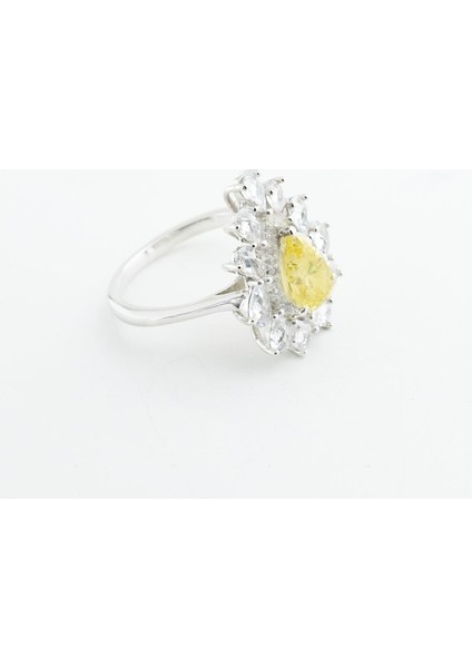 Elmas Modeli Sitrin Taşlı Gümüş Yüzük indirimleri