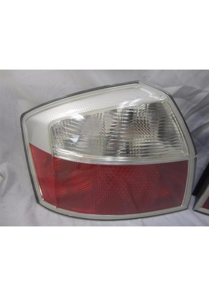 AUDİ A4 B6 Sol Stop Euro Tail 8E5945217 indirimleri