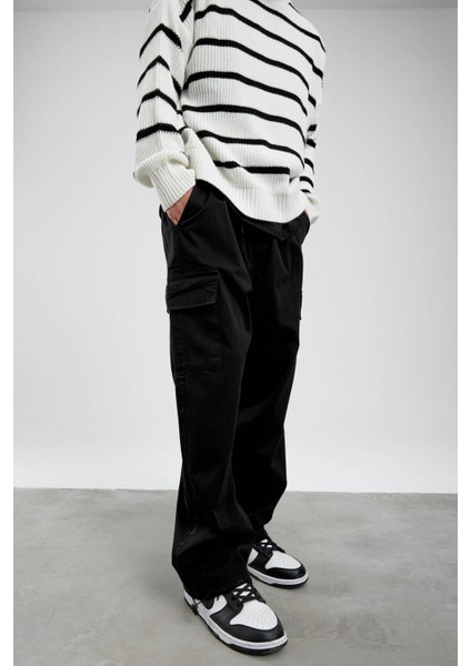 Siyah Yp Paçası Büzgülü Kargo Pantolon fırsatları