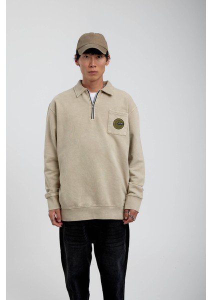 Krem Cebi Brand Yazılı Yakası Fermuarlı Sweatshirt