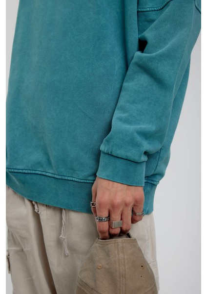 Yeşil Bisiklet Yaka Yıkamalı Sweatshirt