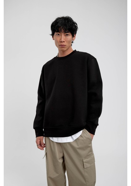 Siyah Bisiklet Yaka Basic Şardonlu Sweatshirt fiyatları