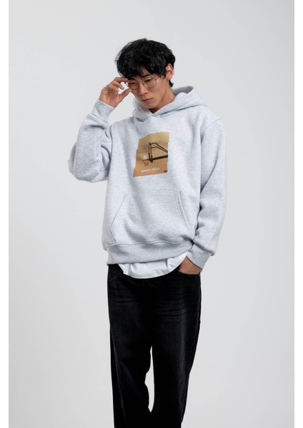 Gri Pota Baskılı Kapüşonlu Sweatshirt fırsatları