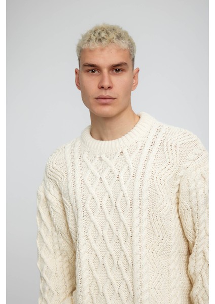 Ekru Beyaz Kalın Örme Triko modelleri