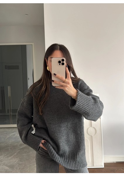 Premium Bisiklet Yaka Basic Oversize Triko Kazak