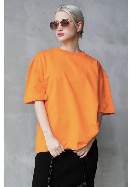 Unisex Bisiklet Yaka Oversize T-Shirt Basic