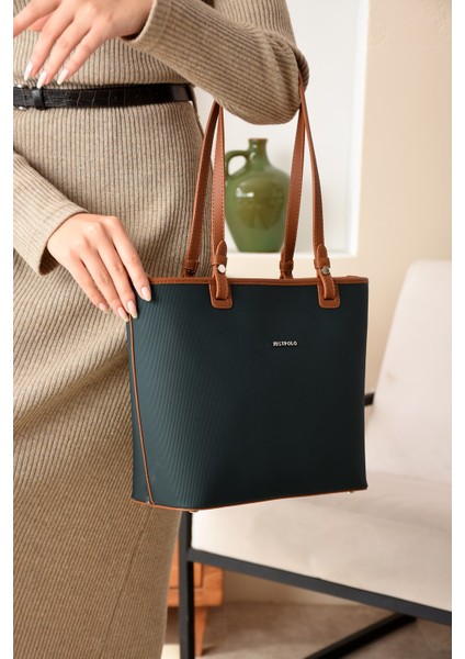 Kadın Büyük Boy Suya Dayanıklı Yeşil Taba Lakoste Kumaş 4 Gözlü El ve Omuz Çantası PBU2170