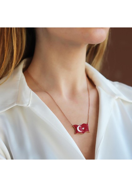 Türk Bayrağı Zirkon Taşlı Rose Gold Kaplama Gümüş Kolye fiyatları