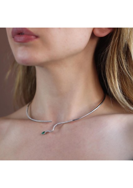Yeşil Zirkon Taşlı Serpent Choker Gümüş Kolye