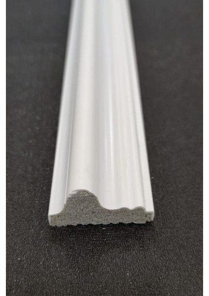 Dekoratif Boyanabilir 1 Adet 4 cm x 240 cm Eğimli Polistren Duvar Çıtası Salon Koridor Tablo Çıta