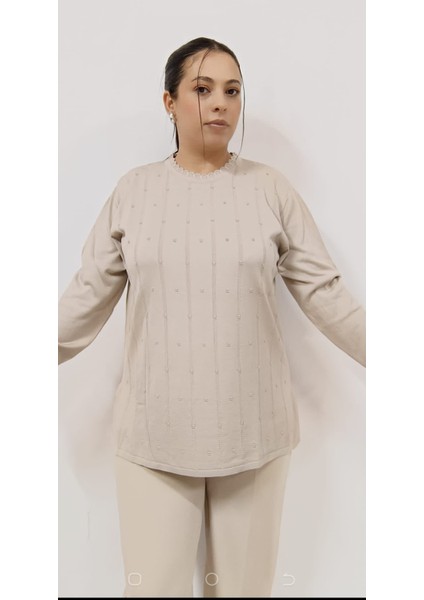 Büyük Beden Uzun Kollu Ince Merserize Kumaş Soğuk Ip 70 cm Boyda Yaka Dantelli Anne Bluz