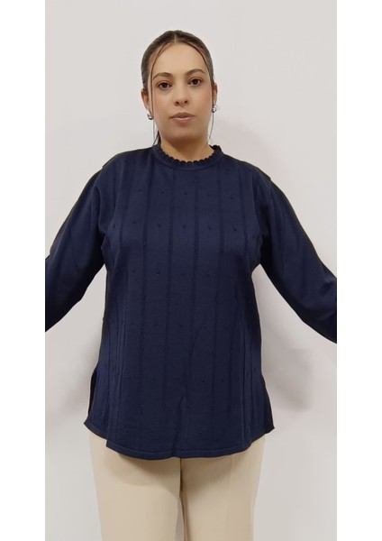 Büyük Beden Uzun Kollu Ince Merserize Kumaş Soğuk Ip 70 cm Boyda Yaka Dantelli Anne Bluz
