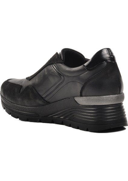 Siyah Deri Kadın Günlük Ayakkabı fırsatları