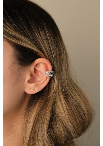 Black Özel Tasarım Zirkon Taşlı Üçlü Kıkırdak Küpe fiyatları